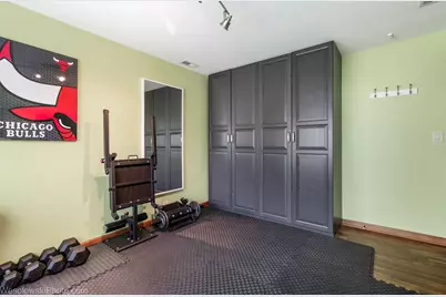 290 Hawthorn Lane, Hoffman Estates, IL 60169 - Photo 15