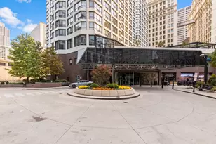 405 N Wabash Ave, Chicago, IL 60611 - Photo 11