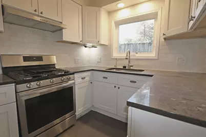 8200 Major Avenue, Morton Grove, IL 60053 - Photo 13