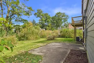 1623 Sawyer Ave, Wheaton, IL 60187 - Photo 23
