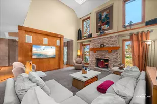 73 N Forestview Ln, Aurora, IL 60502 - Photo 7
