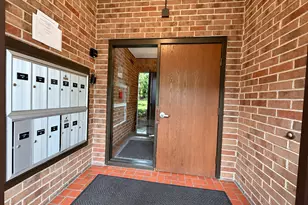 6820 Joliet Rd, Indian Head Park, IL 60525 - Photo 39