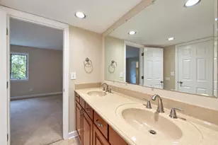 6820 Joliet Rd, Indian Head Park, IL 60525 - Photo 25