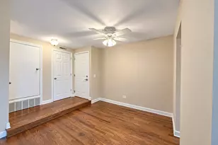 6820 Joliet Rd, Indian Head Park, IL 60525 - Photo 3