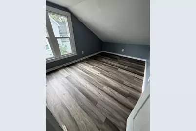 428 W High Street #B, Sycamore, IL 60178 - Photo 11
