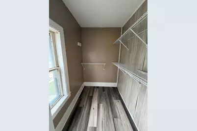428 W High Street #B, Sycamore, IL 60178 - Photo 7