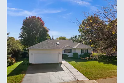 757 N First Street, Elburn, IL 60119 - Photo 3