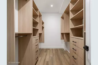 3721 N Kenmore Avenue #1, Chicago, IL 60613 - Photo 15