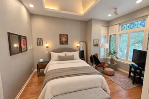 1923 N Howe St, Chicago, IL 60614 - Photo 5