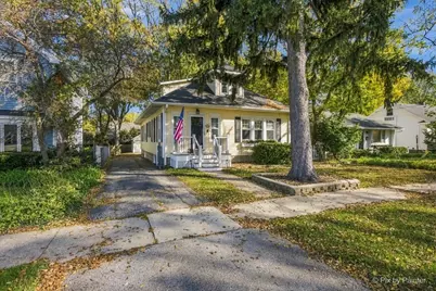 143 N Hager Avenue, Barrington, IL 60010 - Photo 3