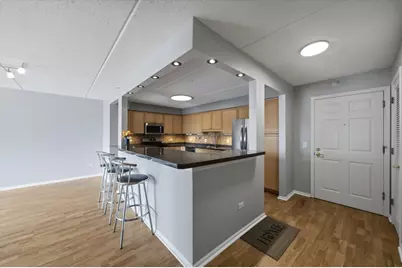 6807 N Milwaukee Avenue #405, Niles, IL 60714 - Photo 23