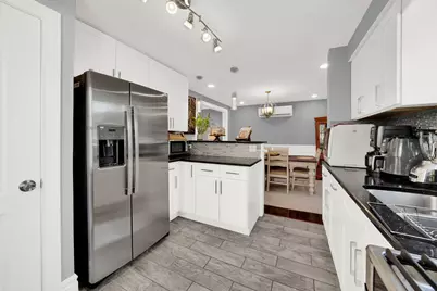 6602 S Hoyne Avenue, Chicago, IL 60636 - Photo 7
