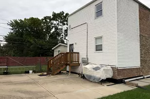 6841 S Hermitage Ave, Chicago, IL 60636 - Photo 13
