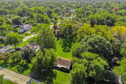 1231 60th Street, La Grange Highlands, IL 60525 - Photo 1