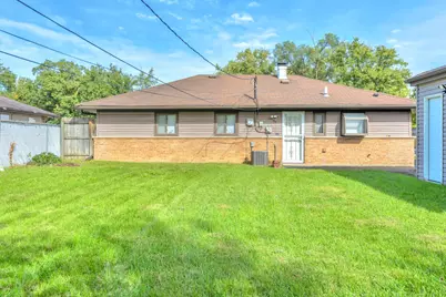 167 N Shabbona Drive, Park Forest, IL 60466 - Photo 7