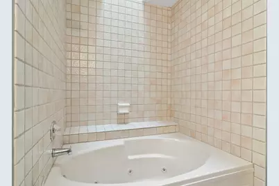 1039 N Auburn Woods Drive #1039, Palatine, IL 60067 - Photo 23