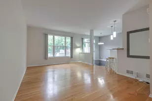 467 Pine Lake Cir, Vernon Hills, IL 60061 - Photo 15