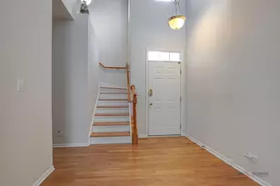 467 Pine Lake Cir, Vernon Hills, IL 60061 - Photo 13