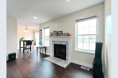 230 Carlisle Avenue, Westmont, IL 60559 - Photo 5