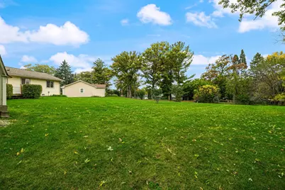 911 Melrose Court, McHenry, IL 60050 - Photo 17