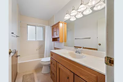 911 Melrose Court, McHenry, IL 60050 - Photo 11