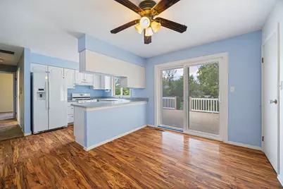 911 Melrose Court, McHenry, IL 60050 - Photo 9