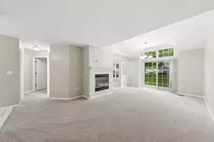 1922 Heron Ave, Schaumburg, IL 60193 - Photo 3
