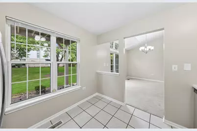 1922 Heron Avenue #B, Schaumburg, IL 60193 - Photo 5