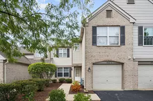 1922 Heron Ave, Schaumburg, IL 60193 - Photo 1