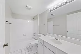 1922 Heron Ave, Schaumburg, IL 60193 - Photo 9