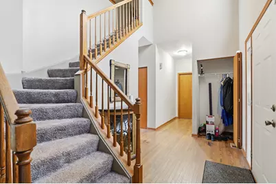 219 S Primrose Lane, Round Lake, IL 60073 - Photo 3