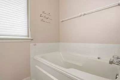 219 S Primrose Lane, Round Lake, IL 60073 - Photo 21