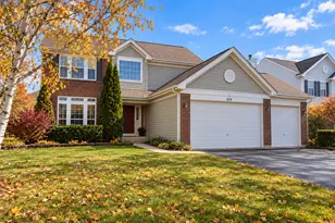 219 S Primrose Ln, Round Lake, IL 60073 - Photo 1
