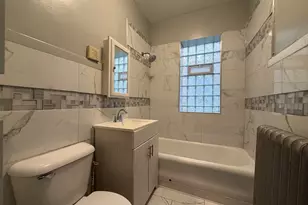 6938 S Campbell Ave, Chicago, IL 60629 - Photo 9