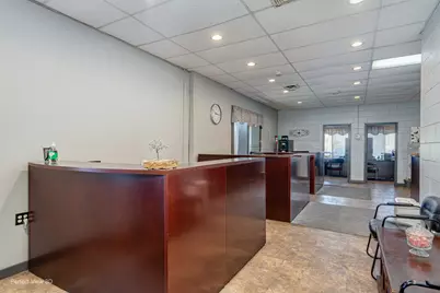 375 Commercial Avenue, Marseilles, IL 61341 - Photo 9
