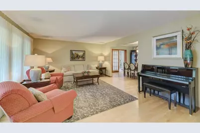 111 Norton Drive, Bloomingdale, IL 60108 - Photo 7