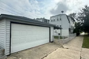 5377 N Magnet Ave, Chicago, IL 60630 - Photo 23