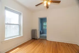 1319 W Early Ave, Chicago, IL 60660 - Photo 15