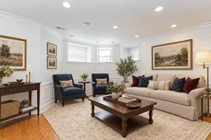 842 W Belle Plaine Ave, Chicago, IL 60613 - Photo 5