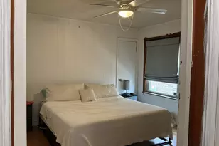 8632 S Jeffery Blvd, Chicago, IL 60617 - Photo 17