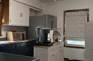 8632 S Jeffery Blvd, Chicago, IL 60617 - Photo 13