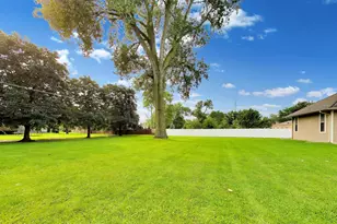 2311 N Arlington Heights Rd, Arlington Heights, IL 60004 - Photo 37