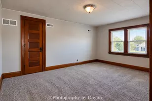 560 W Beaver St, Saint Anne, IL 60964 - Photo 25