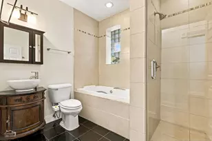 2318 W Augusta Blvd, Chicago, IL 60622 - Photo 23