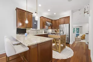 [Address not provided], Chicago, IL 60642 - Photo 5