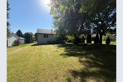 205 Briar Cliff Street, Poplar Grove, IL 61065 - Photo 17