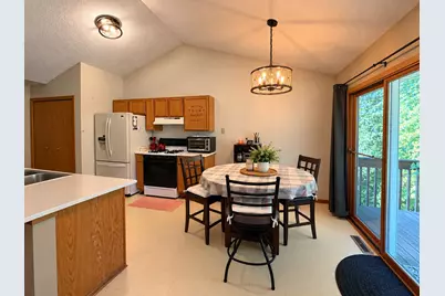 205 Briar Cliff Street, Poplar Grove, IL 61065 - Photo 5