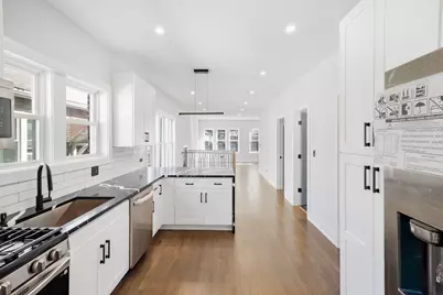8718 S Euclid Avenue, Chicago, IL 60617 - Photo 11