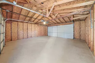 8718 S Euclid Ave, Chicago, IL 60617 - Photo 27