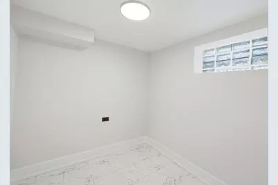 8718 S Euclid Avenue, Chicago, IL 60617 - Photo 25